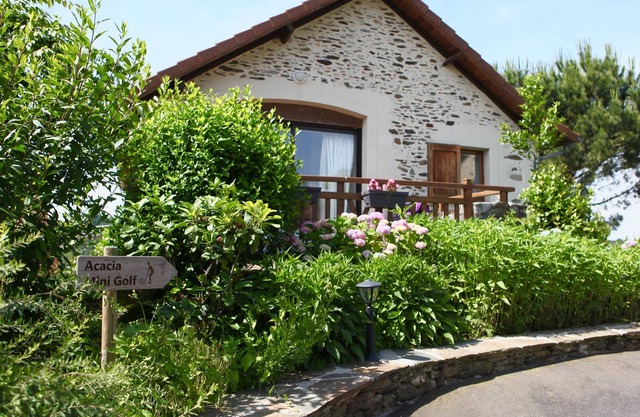 Cottage up to 6 pers. With heated indoor pool