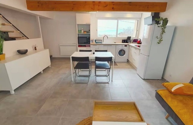 Country duplex + small garden