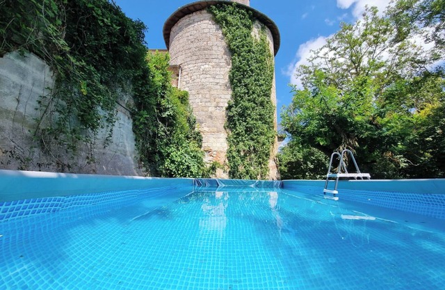 Country House 'Abbaye De Clairac' with Lake View, Private Pool and Wi-Fi