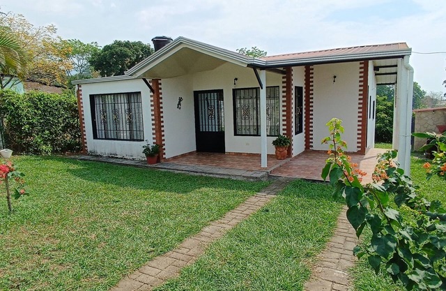 Country house in La Ulloa, Rivera (Huila)
