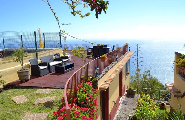 Country House, Terrace, Quiet and Sea View 102