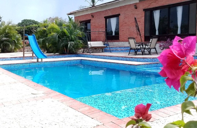 COUNTRY HOUSE WITH POOL NEAR CARTAGENA DE INDIAS, COLOMBIA.