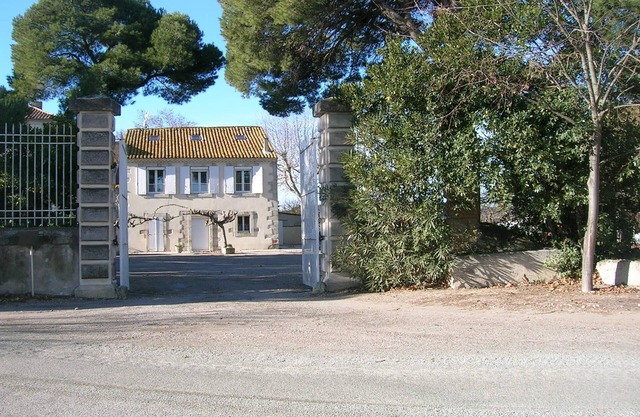 Country house with private heated pool 15mn from the sea