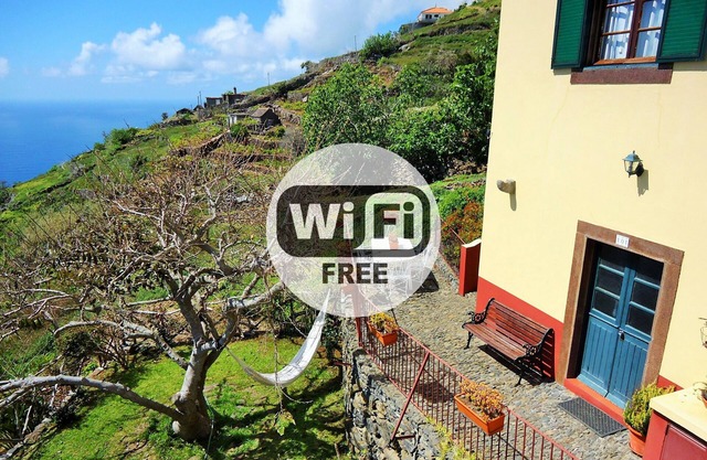 Country house, terrace, quiet and sea view 101