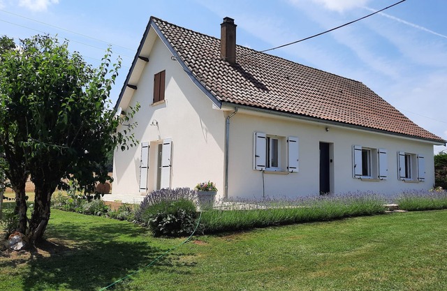 Country side house, quiet and comfortable, close to Lascaux cave.