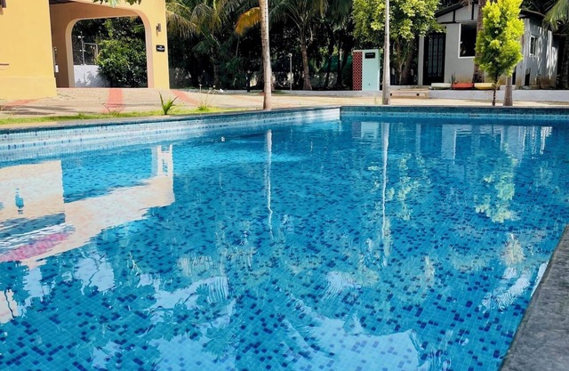 Countryside 3-Bedroom Family Villa with Nature Trails & Modern Comfort