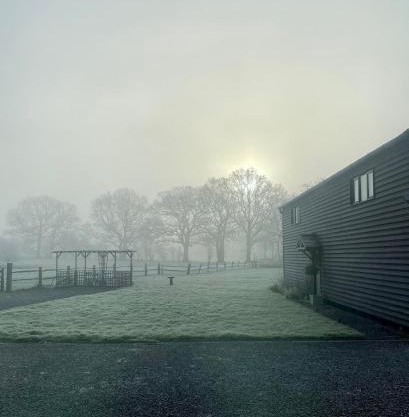 Countryside Barn Close to Kent Vineyards