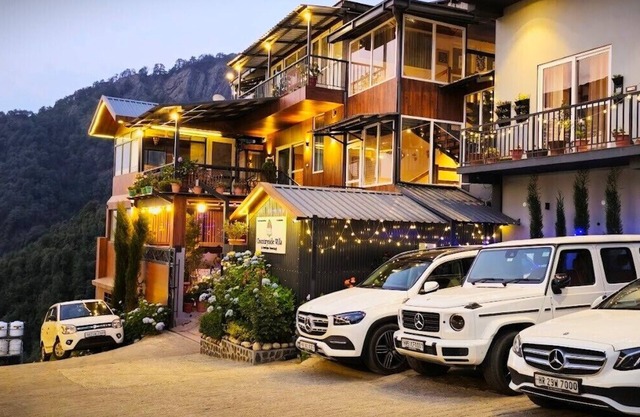 Countryside Villa by Alcor