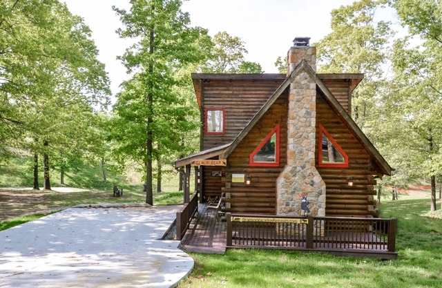 Couples Get Away at Black Bear | 2 Bed, 2 Bath