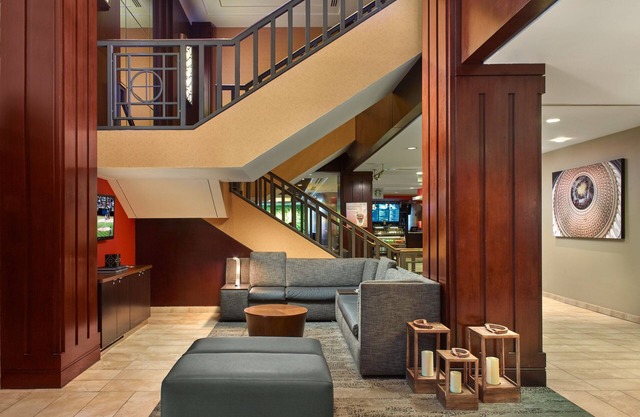Courtyard by Marriott Arlington Crystal City/Reagan National