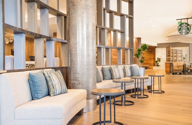 Courtyard by Marriott Seattle Bellevue/Downtown