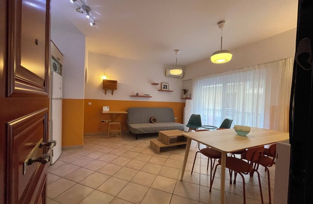 Cozy 1-Bedroom Apartment with Garden Patio | 2 min to Metro | Central Athens