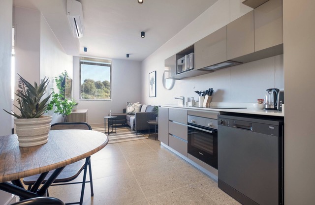 Cozy 1-Bedroom in Ballito - Pool - Gas Braai