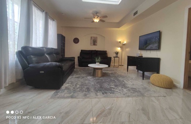 Cozy 1 bedroom near the river and Manhattan 10 min crossing bridge