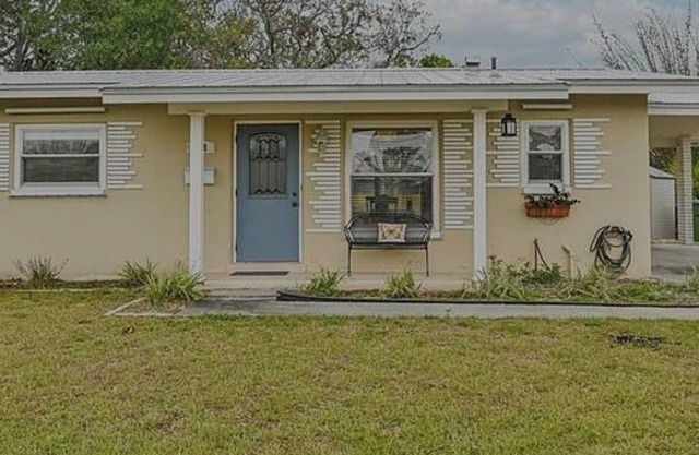 Cozy 2 bedroom housein Bradenton