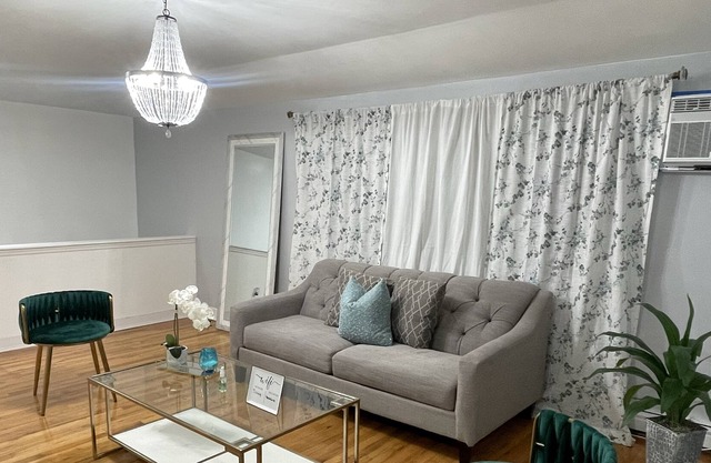 Cozy 2 bedroom unit 5min from JFK