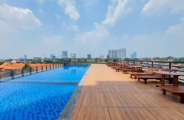 Cozy 2BR Apartment at Tamansari Bintaro Mansion