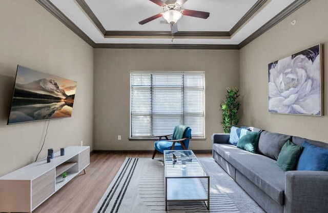 Cozy 2BR Near BOK Center - Gym, Pool, Pet Friendly