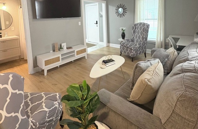 Cozy 2BR Retreat 5 Min to Ft.Hood King Suite