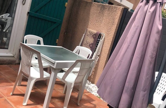Cozy 2BR Villa for 6 with AC, Near Beach - Torreilles