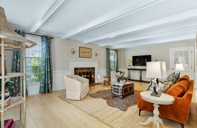 Cozy 4bd Home - NC State & Airport nearby - BBQ