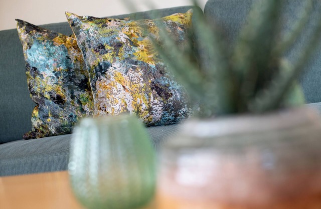 Cozy apartment "BUCHE", on a hill, with bathing beach on Lake Wörthersee