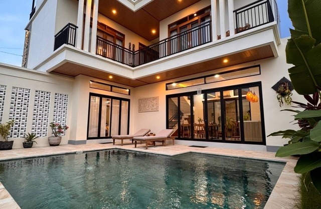 Cozy and elegant Villa surrounding by many beautiful beaches and entertainment.