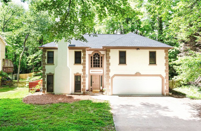 Cozy and Private home in Roswell