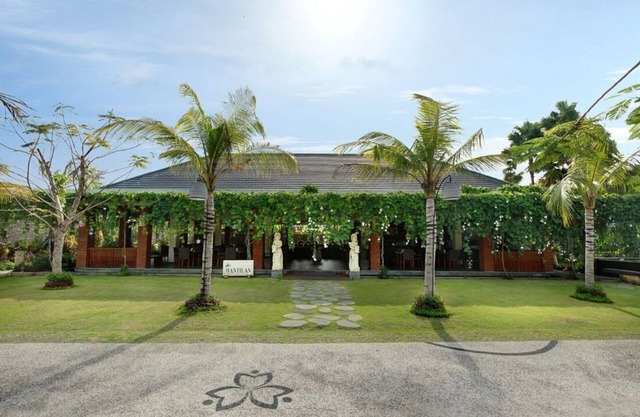Cozy and Spacious One Bedroom Deluxe Villa in Jimbaran with a private pool