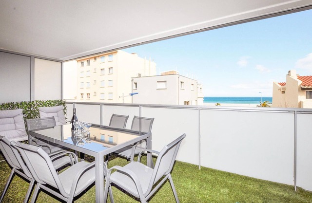 Cozy apartment in Canet en Roussillon