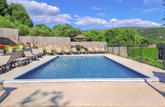 Cozy apartment in Vallon pont d´arc