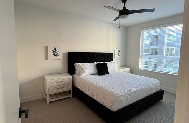 Cozy apartment 10 minutes from Disney and Angel’s Arena