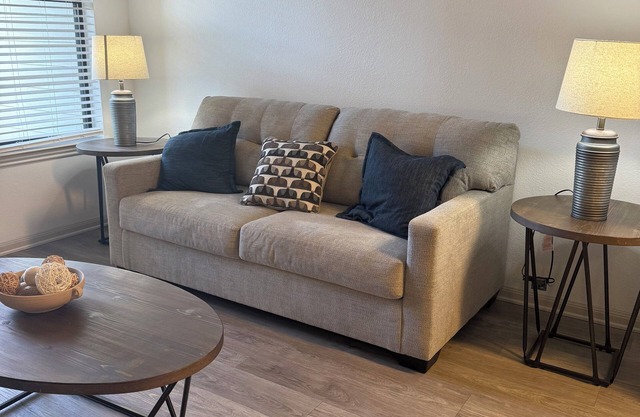 Cozy apartment in awesome Frisco with WiFi, fitness room, AC
