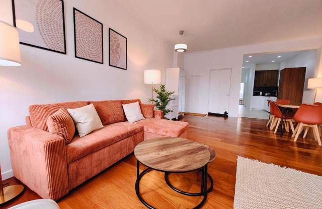 Cozy Apartment with View of the Grand Place 6 p