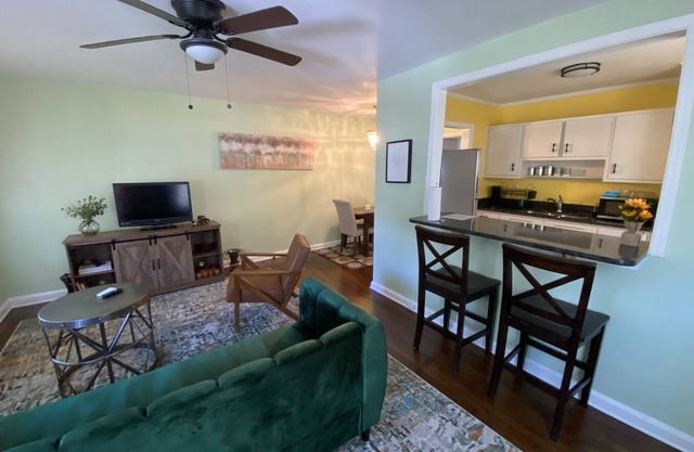 Cozy Atlanta Apt Near Downtown & Airport