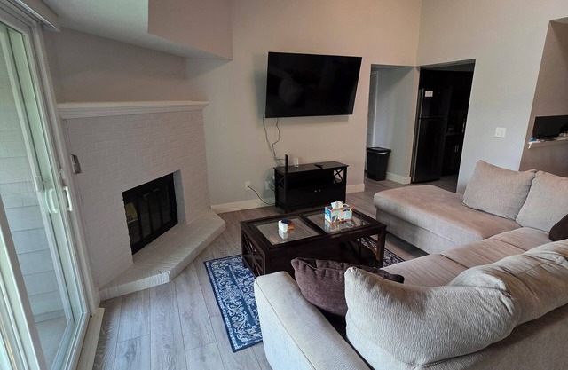 Cozy Aurora Condo with 2 Full Bathrooms!