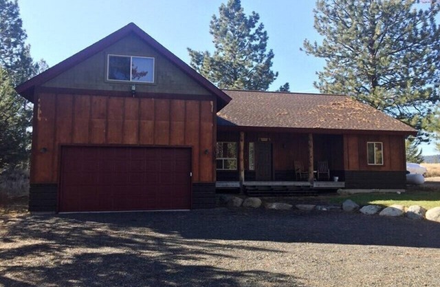 Cozy cabin perfect for family gatherings, great location in McCall!