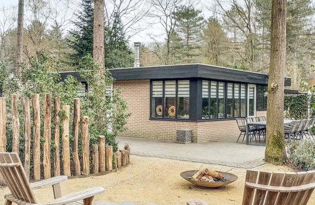 Cozy cottage near the forest and lake.