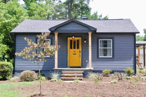 Cozy Cottage on Food Forest in the Heart of Charlotte