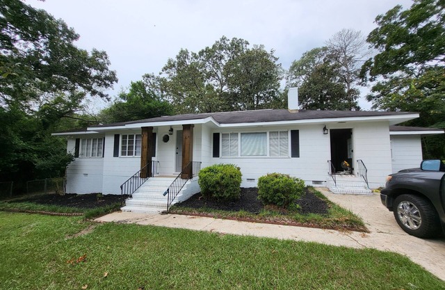Cozy Country Getaway - 3 mi from Robbins AFB