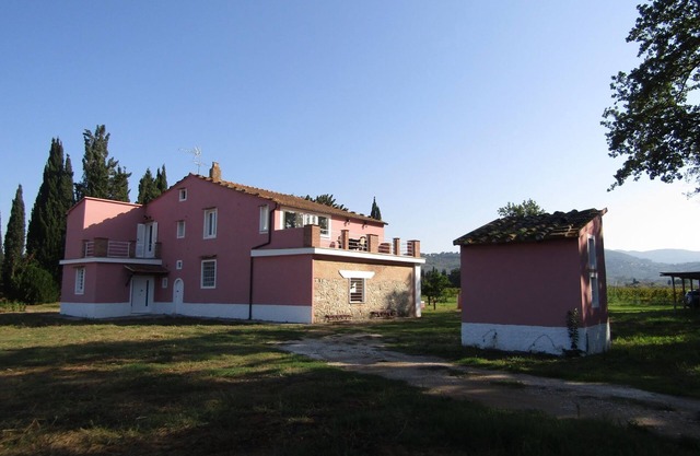Cozy farmhouse in the green between Bolgheri sea and Castagneto Carducci