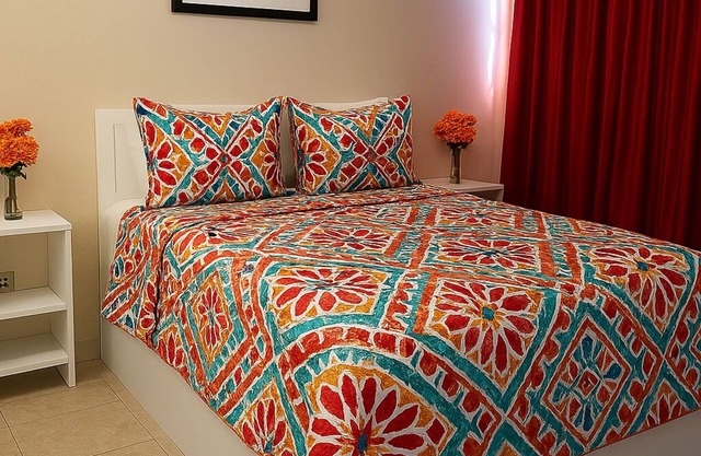 Cozy hotel in fabulous Nassau with AC, WiFi