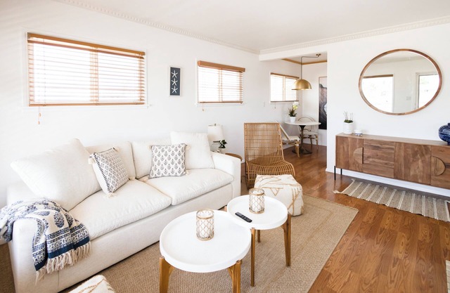 Cozy Modern 1-bedroom 100 steps from the beach Redondo Beach