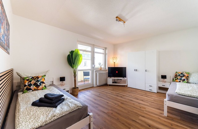 Cozy Monteurwohnung with Balcony and Modern Amenities in Bannewitz