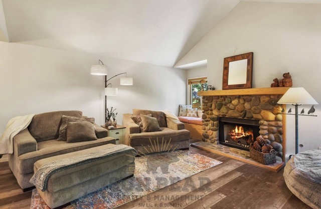 Cozy Mountain Retreat in Incline Village (MC249)
