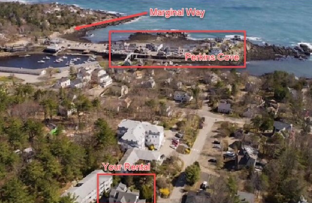 Cozy Nautical Getaway in Cape Neddick