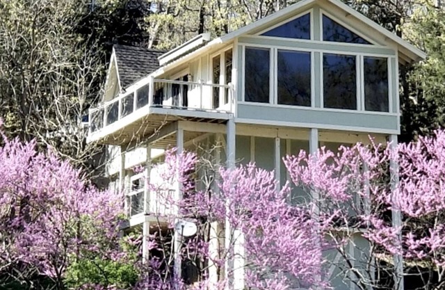 Cozy Tan-Tar-A Vacation Home on Golf Course & Lake View