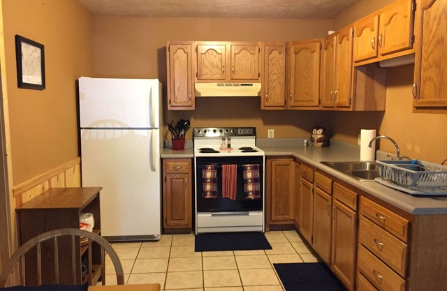 Cozy Up North Wisconsin Cabin (Townsend / Archibald Lake)