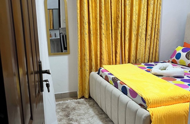 Cozy with a flexible access to the beach,the animalpark, mall, church&club