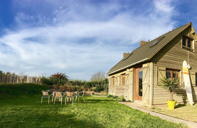 Cozy wooden house in Dossen